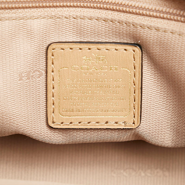 コーチ スワッガー27 キャリーオール ハンドバッグ 斜め掛けショルダーバッグ 2WAY オフホワイト レザー レディース COACH 【中古】