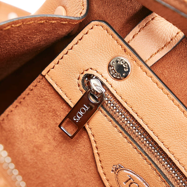トッズ セラ スタッズ ハンドバッグ ショルダーバッグ 2WAY ブラウン レザー レディース TOD’S 【中古】