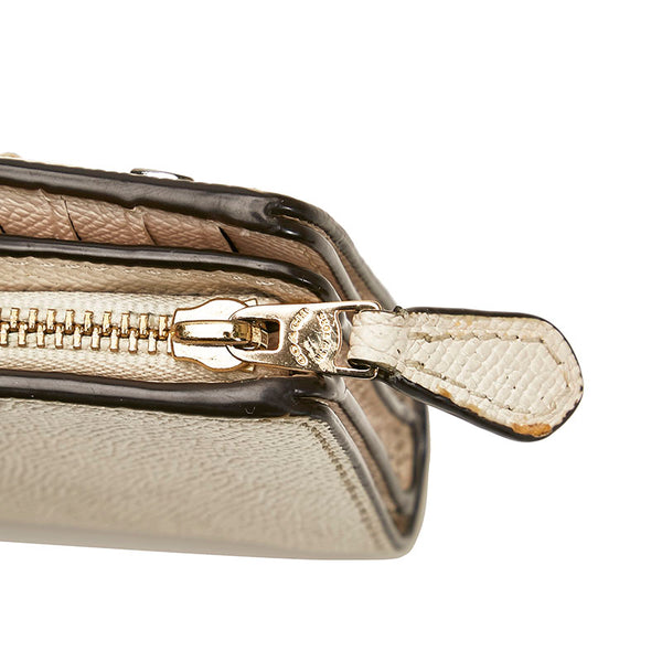 コーチ スタッズ フラワー 二つ折り財布 ホワイト レザー レディース COACH 【中古】