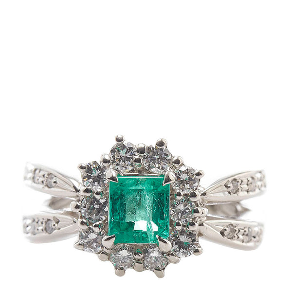 Pt900 プラチナ エメラルド0.70ct ダイヤ0.62ct リング 指輪 レディース 11号 【中古】