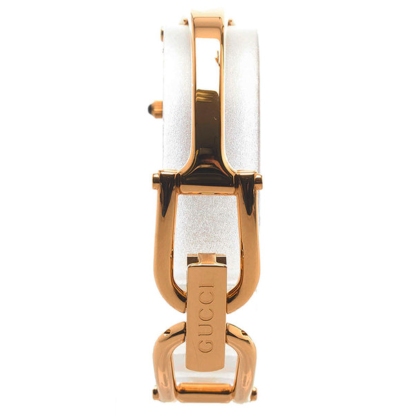 グッチ バングル ウォッチ 1500L クオーツ ピンクシェル文字盤 ステンレススチール レディース GUCCI 【中古】