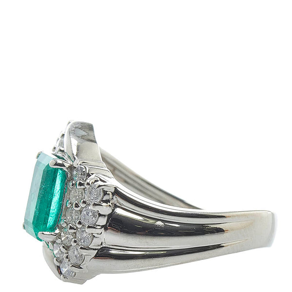 Pt900 プラチナ エメラルド1.107ct ダイヤ0.50ct リング 指輪 レディース 12号 【中古】