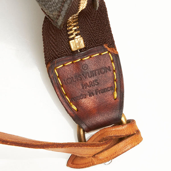 ルイ ヴィトン モノグラム ポシェット アクセソワール アクセサリーポーチ M51980 ブラウン PVC レザー レディース LOUIS VUITTON 【中古】