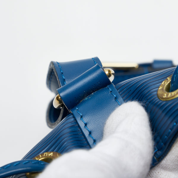 ルイ ヴィトン エピ プチノエ ワンショルダーバッグ ハンドバッグ M44105 トレドブルー  レザー レディース LOUIS VUITTON 【中古】