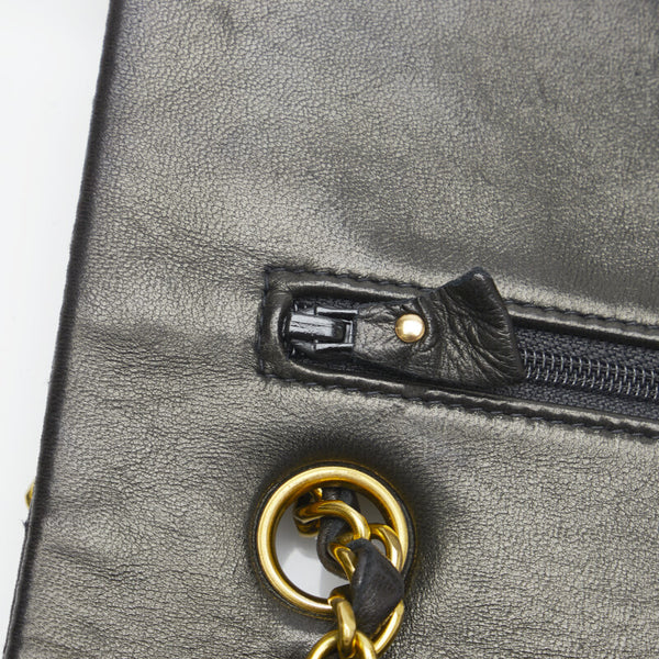 シャネル マトラッセ25 ダブルフラップ チェーン ショルダーバッグ ブラック レザー レディース CHANEL 【中古】