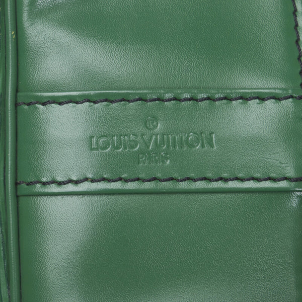 ルイ ヴィトン エピ ランドネGM ショルダーバッグ M43084 ボルネオグリーングリーン レザー レディース LOUIS VUITTON 【中古】
