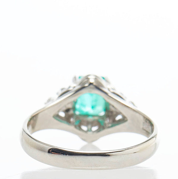 Pt900 プラチナ エメラルド0.74ct ダイヤ0.12ct リング 指輪 レディース 12号 【中古】