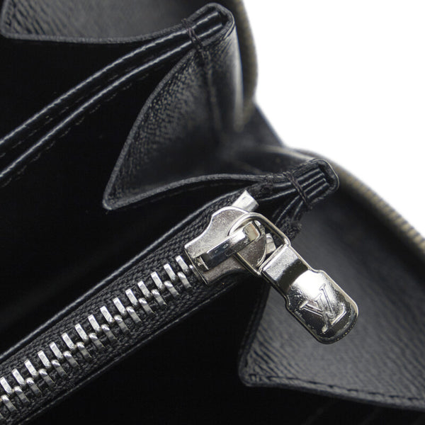 ルイ ヴィトン エピ ジッピーウォレット 長財布 ラウンドファスナー M68755 ノワール ブラック レザー レディース LOUIS VUITTON 【中古】