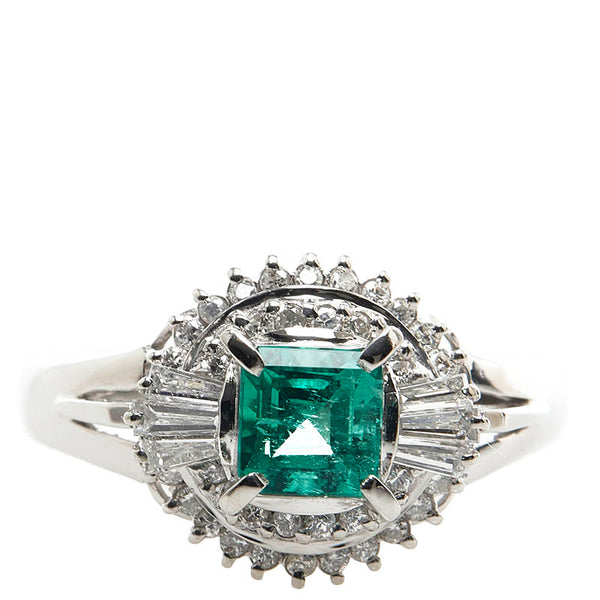 Pt900 プラチナ エメラルド0.82ct ダイヤ0.44ct リング 指輪 レディース 14号 【中古】