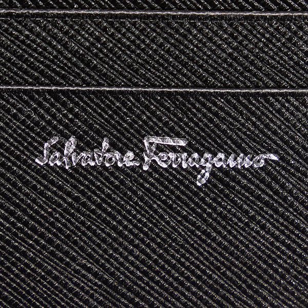 サルヴァトーレフェラガモ ガンチーニ 二つ折り財布 ブラック レザー レディース Salvatore Ferragamo 【中古】