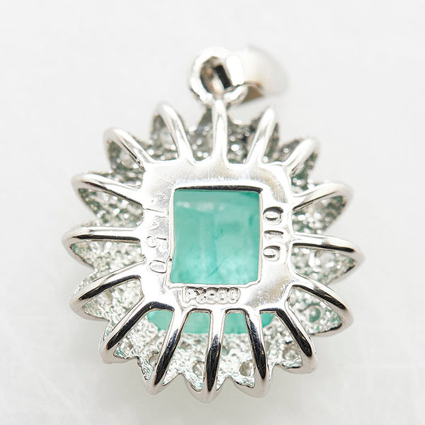 Pt900 プラチナ エメラルド1.50ct ダイヤ0.10ct ペンダントトップ レディース 【中古】