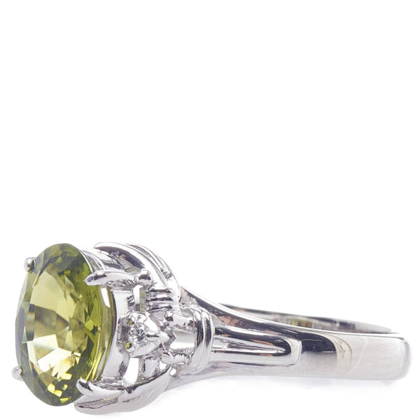 Pt900 プラチナ ペリドット1.80ct ダイヤ0.02ct リング 指輪 レディース 11.5号 【中古】