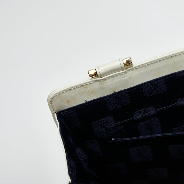 サンローラン ヴィンテージ YSLロゴ金具 ハンドバッグ ホワイト ゴールド レザー レディース SAINT LAURENT 【中古】