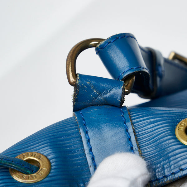 ルイ ヴィトン エピ ノエ ショルダーバッグ M44005 トレドブルー レザー レディース LOUIS VUITTON 【中古】