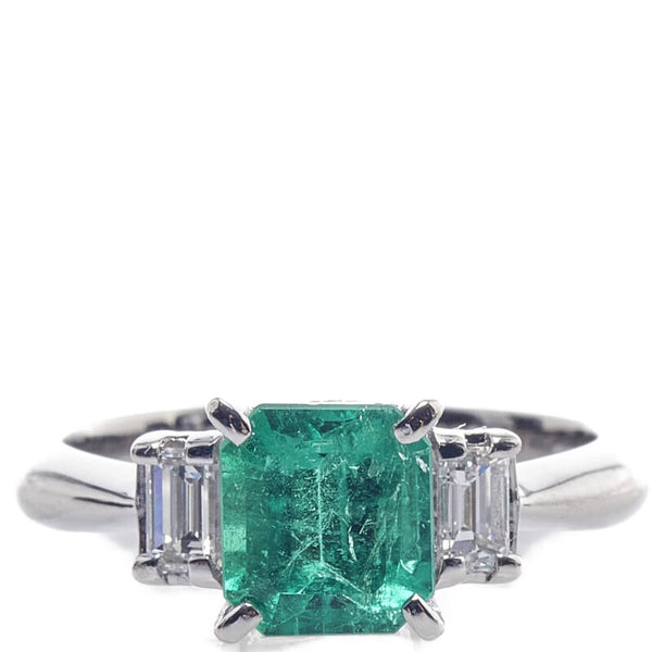 Pt900 プラチナ エメラルド1.068ct ダイヤ0.26ct リング 指輪 レディース 8号 【中古】