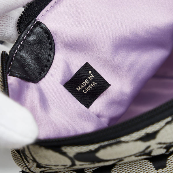 コーチ シグネチャー 斜め掛け ショルダーバッグ ブラック ホワイト キャンバス レザー レディース COACH 【中古】