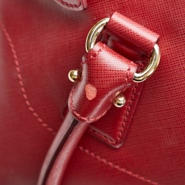 サルヴァトーレフェラガモ ガンチーニ ハンドバッグ レッド レザー レディース Salvatore Ferragamo 【中古】