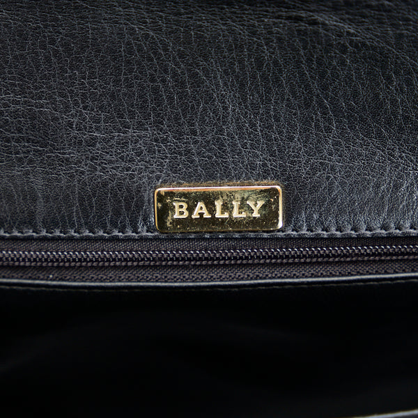 バリー クロコ型押し 斜め掛け ショルダーバッグ ブラック レザー エナメル レディース BALLY 【中古】