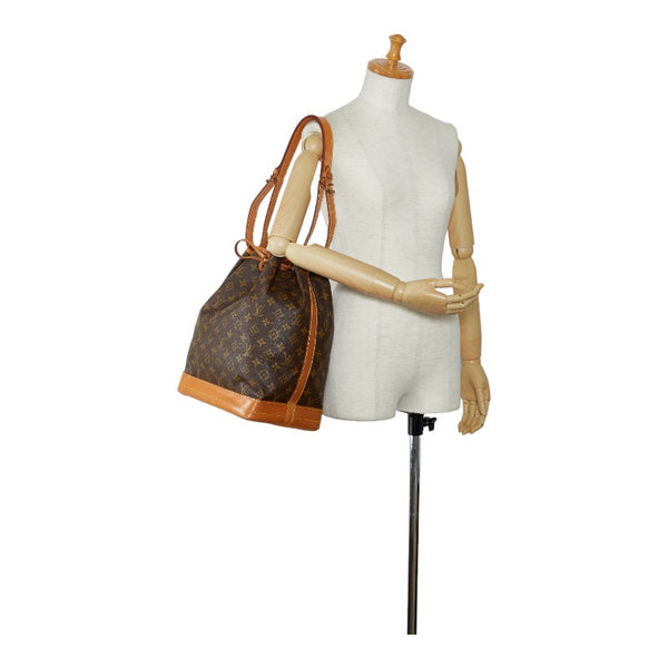 ルイ ヴィトン モノグラム ノエ ショルダーバッグ M42224 ブラウン PVC レザー レディース LOUIS VUITTON 【中古】