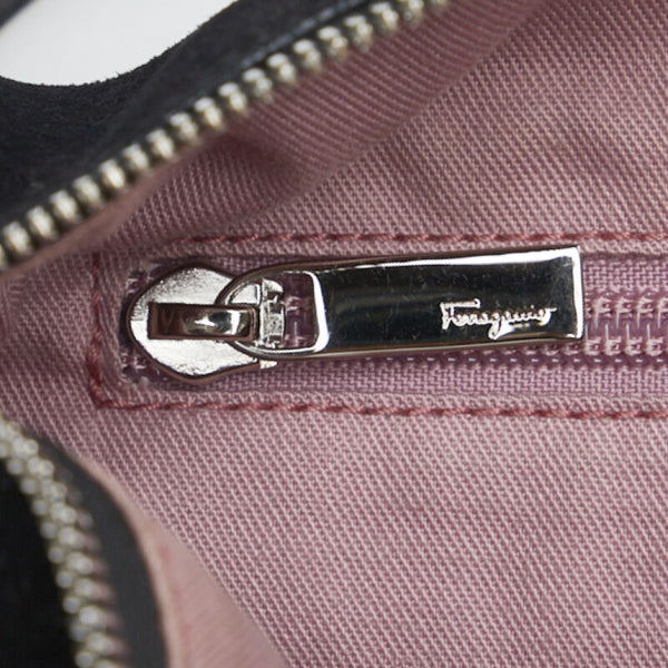 サルヴァトーレフェラガモ ショルダーバッグ ワンショルダーバッグ ブラック スウェード フェイクファー レディース Salvatore Ferragamo 【中古】