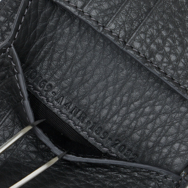 フェンディ FFスタンプロゴ  二つ折り財布 コンパクトウォレット 7M0169 グレー レザー メンズ FENDI 【中古】