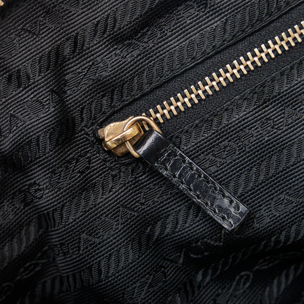 プラダ 三角ロゴプレート ゴールド金具 ハンドバッグ ブラック ナイロン レザー レディース PRADA 【中古】