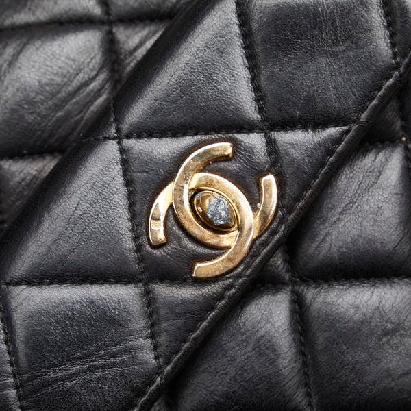 シャネル マトラッセ リュックサック バックパック ブラック ゴールド ラムスキン レディース CHANEL 【中古】