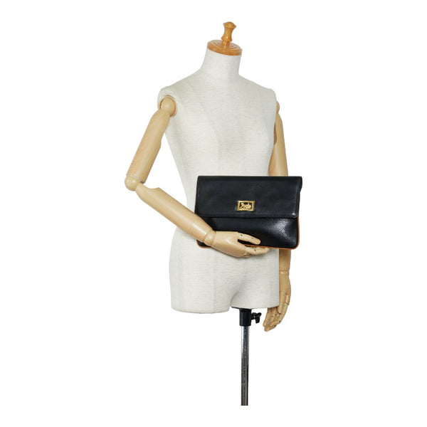 セリーヌ ヴィンテージ 馬車金具 クラッチバッグ ブラック レザー レディース CELINE 【中古】