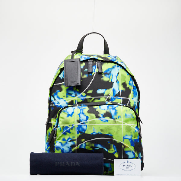 プラダ 三角ロゴプレート レーダー リュック バックパック 2VZ066 グリーン ブルー ブラック ナイロン レザー レディース PRADA 【中古】