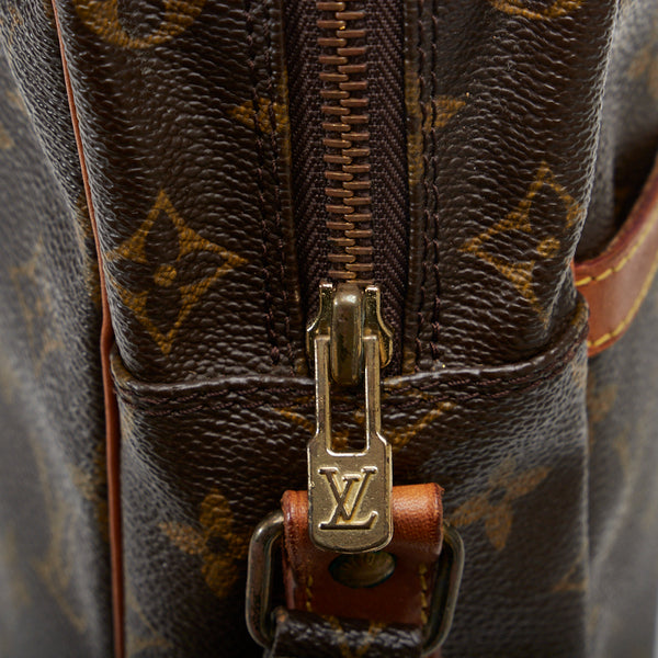 ルイ ヴィトン モノグラム ダヌーブGM ショルダーバッグ M45262 ブラウン PVC レザー レディース LOUIS VUITTON 【中古】