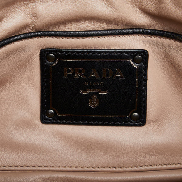 プラダ フラップ ロゴ型押し ハンドバッグ ショルダーバッグ ブラック レザー レディース PRADA 【中古】