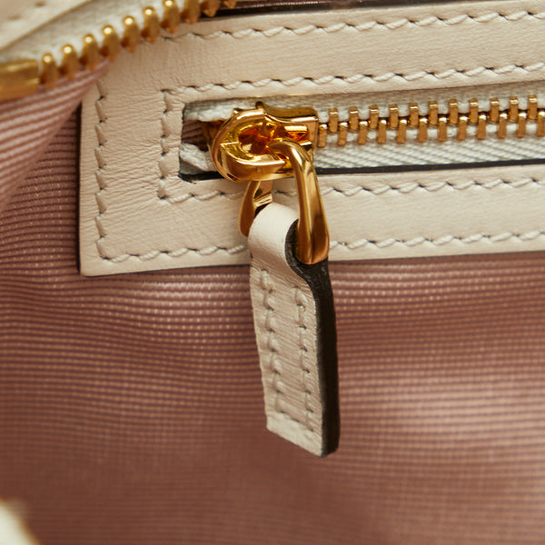 グッチ GGマーモント アリー ラージ ハンドバッグ ショルダーバッグ 550130 オフホワイト レザー レディース GUCCI 【中古】