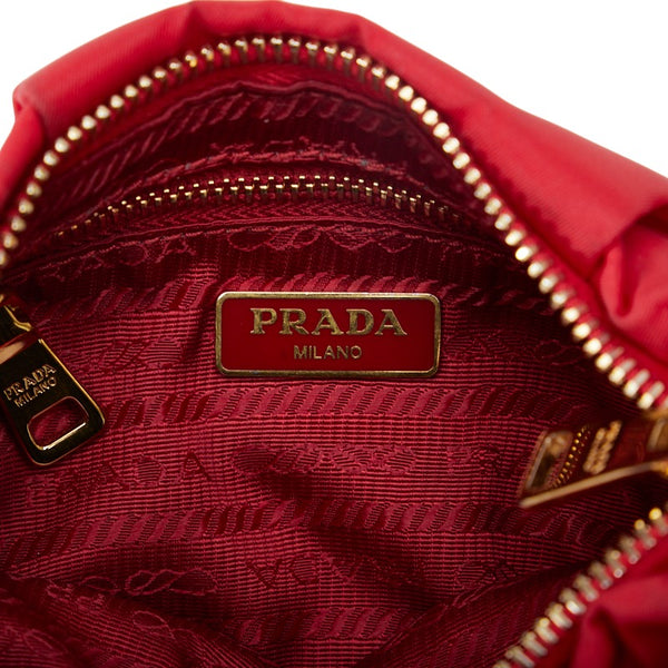 プラダ ポーチ レッド ナイロン レディース PRADA 【中古】