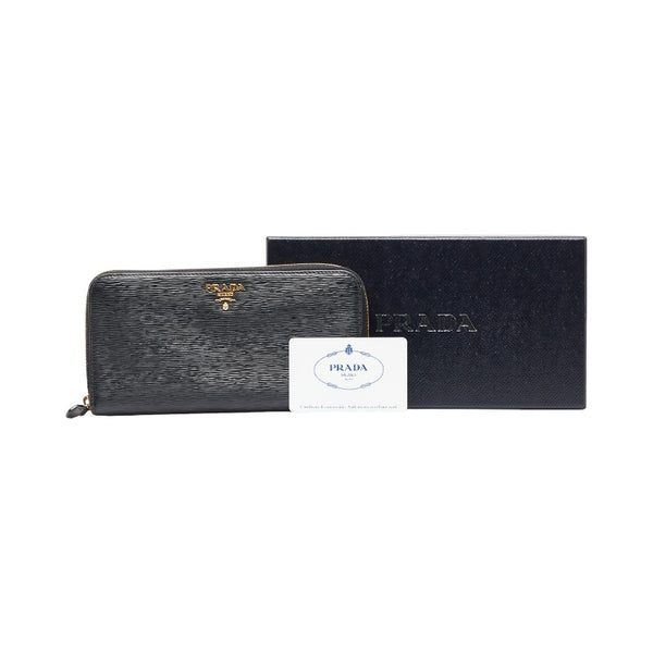 プラダ ラウンドファスナー 長財布 1ML506 ブラック レザー レディース PRADA 【中古】