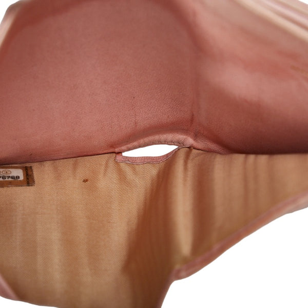 シャネル ココマーク 二つ折り財布 ピンク キャビアスキン レディース CHANEL 【中古】