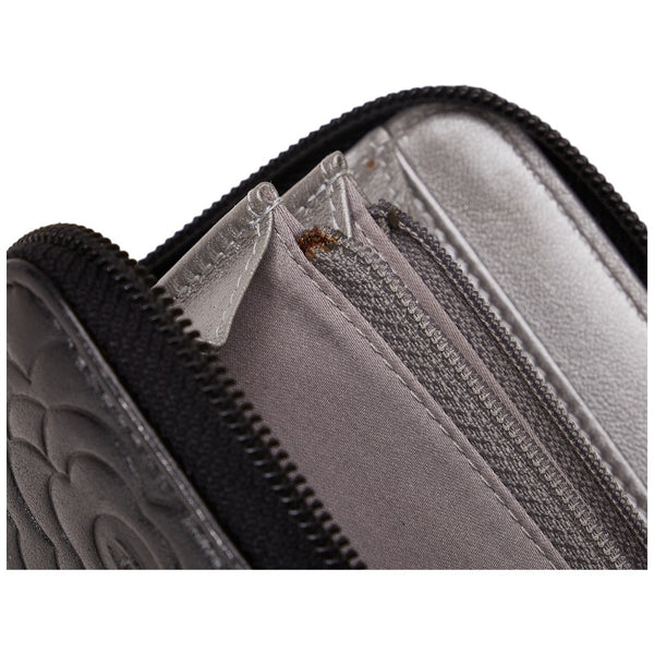 シャネル カメリア ココマーク ラウンドファスナー 長財布 ブラック ラムスキン レディース CHANEL 【中古】