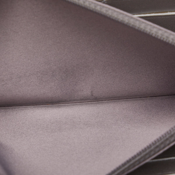 シャネル カメリア ココマーク ラウンドファスナー 長財布 ブラック ラムスキン レディース CHANEL 【中古】