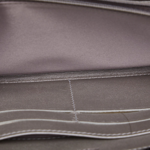 シャネル カメリア ココマーク ラウンドファスナー 長財布 ブラック ラムスキン レディース CHANEL 【中古】