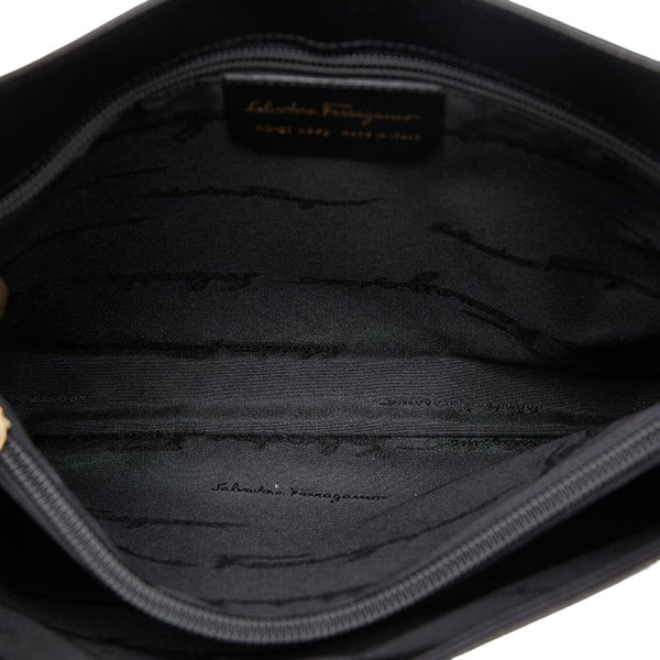 サルヴァトーレフェラガモ ガンチーニ ショルダーバッグ AQ-21 8662 ブラック レザー レディース Salvatore Ferragamo 【中古】