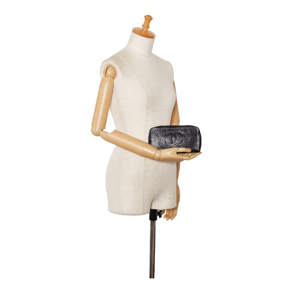 シャネル ココマーク ラウンドファスナー 長財布 ブラック キャビアスキン レディース CHANEL 【中古】