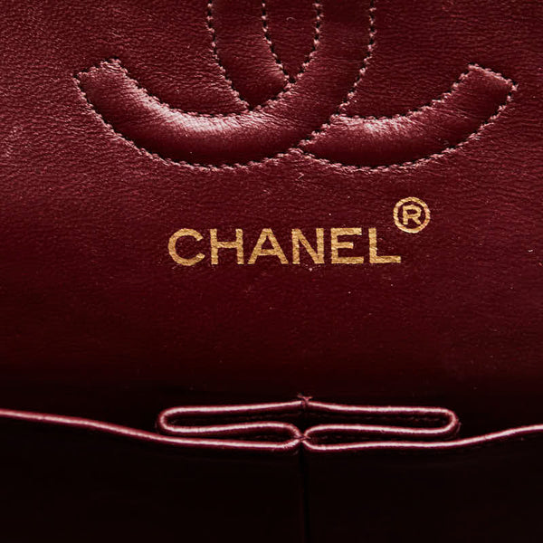 シャネル マトラッセ ダブルフラップ チェーン ショルダーバッグ ブラック ゴールド ラムスキン レディース CHANEL 【中古】