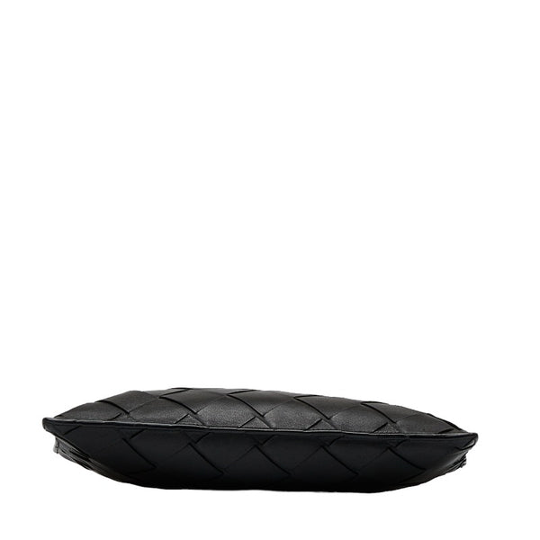 ボッテガヴェネタ マキシイントレチャート ラージポーチ クラッチバッグ ブラック レザー メンズ BOTTEGAVENETA 【中古】