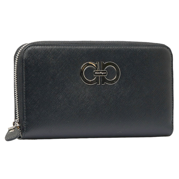 サルヴァトーレフェラガモ ガンチーニ ラウンドファスナー 長財布 ブラック レザー レディース Salvatore Ferragamo 【中古】