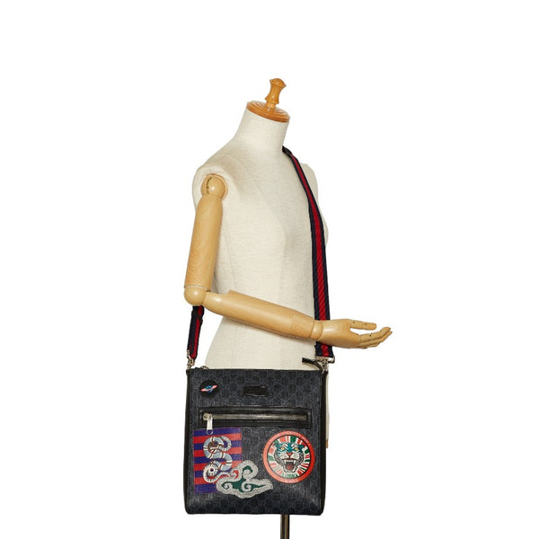 グッチ GGスプリーム クーリエ ワッペン 虎 蛇 ナイトクーリエ 斜め掛け ショルダーバッグ 474137 ブラック PVC レザー メンズ GUCCI 【中古】