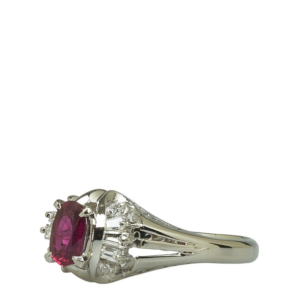 Pt900 プラチナ ルビー0.64ct ダイヤ0.22ct リング 指輪 レディース 11号 【中古】