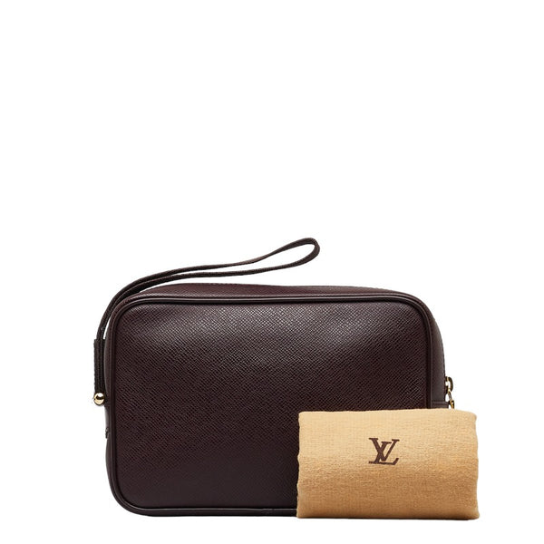 ルイ ヴィトン タイガ カルガ セカンドバッグ クラッチバッグ M30816 アカジュー ワインレッド レザー メンズ LOUIS VUITTON 【中古】