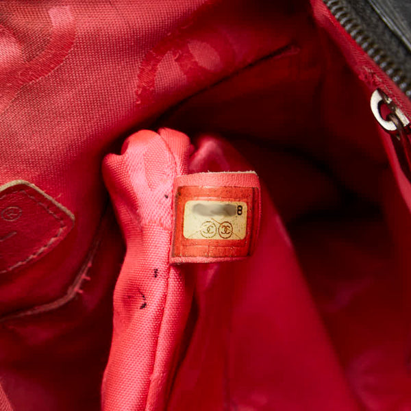 シャネル カンボンライン ココマーク ミディアム ポシェット 斜め掛け ショルダーバッグ ブラック レザー レディース CHANEL 【中古】