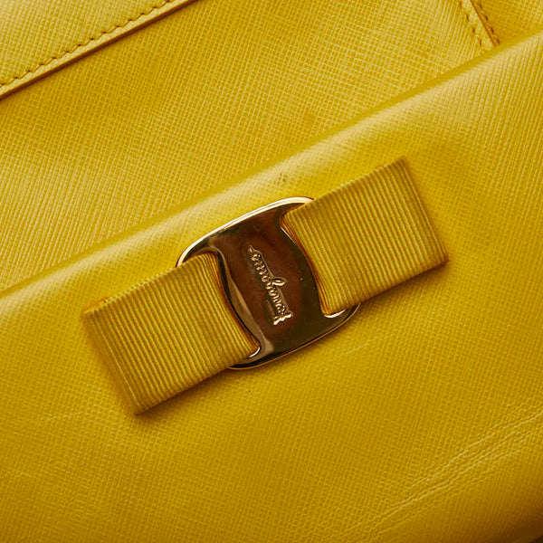 サルヴァトーレフェラガモ ヴァラ リボン ハンドバッグ ショルダーバッグ 2WAY EZ 21 F570 イエロー レザー レディース Salvatore Ferragamo 【中古】