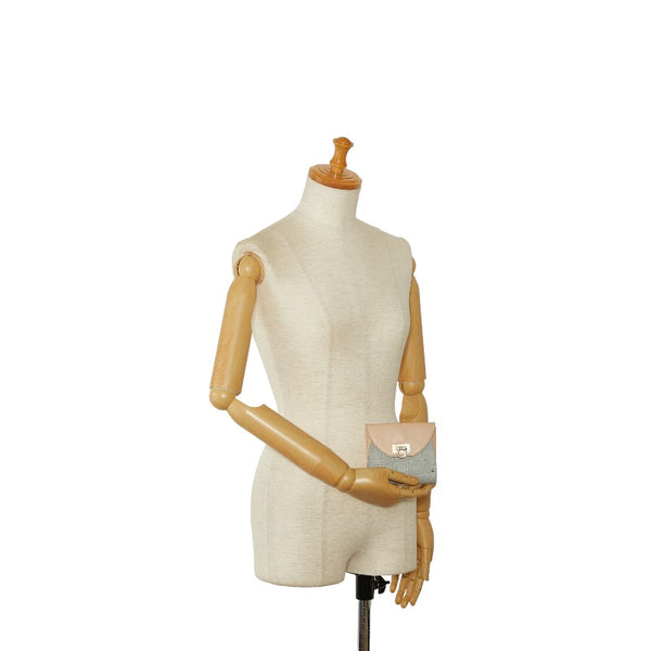 サルヴァトーレフェラガモ ガンチーニ 二つ折り財布 コンパクトウォレット AQ-22 4664 グレー ピンク PVC レザー レディース Salvatore Ferragamo 【中古】