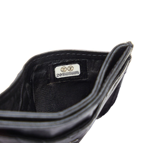 シャネル Vステッチ カードケース ブラック ラムスキン レディース CHANEL 【中古】